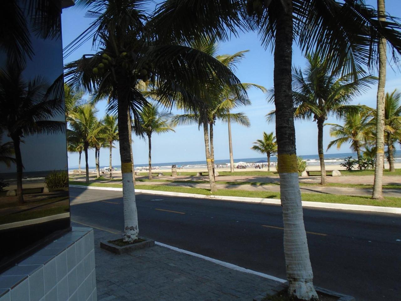 Apartamento Em Praia Grande - Frente Ao Mar Apartment Luaran gambar